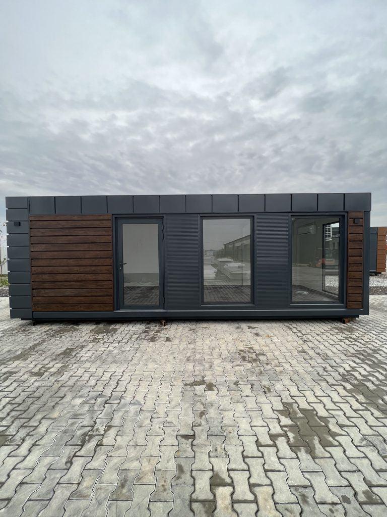 Contenedor de Oficina 800×300 con Baño y Aire Acondicionado - 50x3 m - Acero - Nuevo