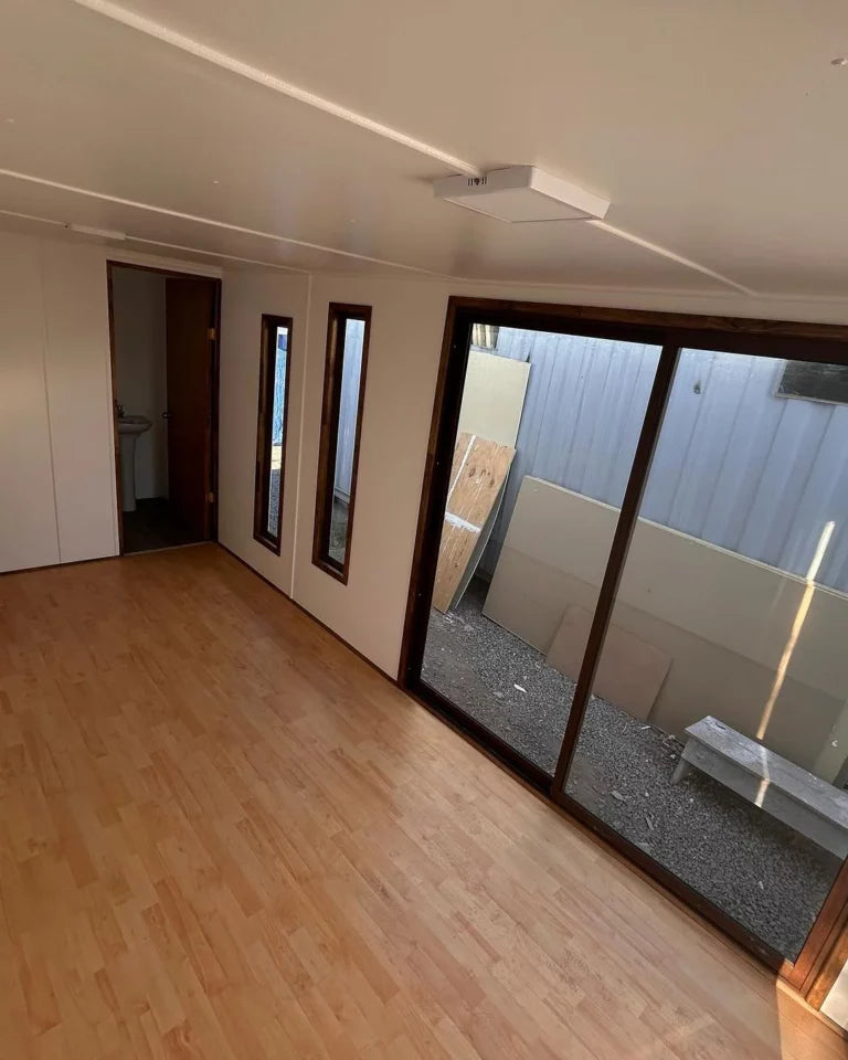 Contenedor Marítimo Oficina 6×3 m – 18 m² - 6x3 m - Acero - Nuevo - oficina modular