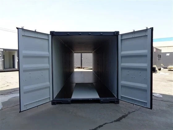 Contenedor estándar de 40 pies de segunda mano con doble puerta - Acero - Blanco - Alto 259,10 cm x Ancho 243,80 cm x Profundidad 605,80 cm