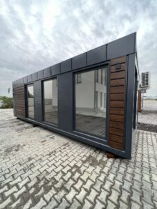 Contenedor de Oficina 800×300 con Baño y Aire Acondicionado - 50x3 m - Acero - Nuevo