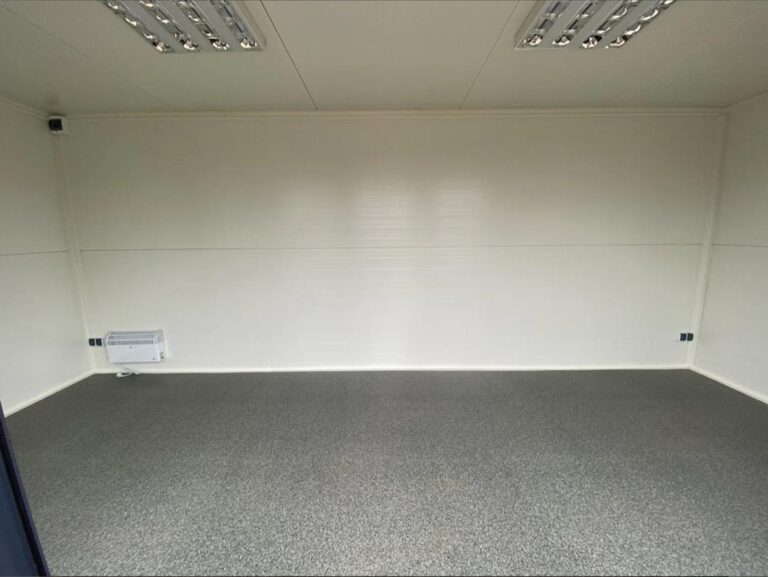 Contenedor Comercial «Linz» 6×2,83 m – Sala de Ventas - 6x2,83 m - Madera - Nuevo