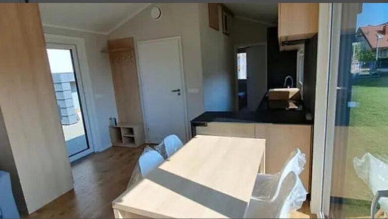 Casa Móvil Modelo A – Sobre Ruedas – 42 m² – 3 Dormitorios - Acero - Nuevo - 10,5 m (largo) × 4,0 m (ancho) × 3,6 m (alto).